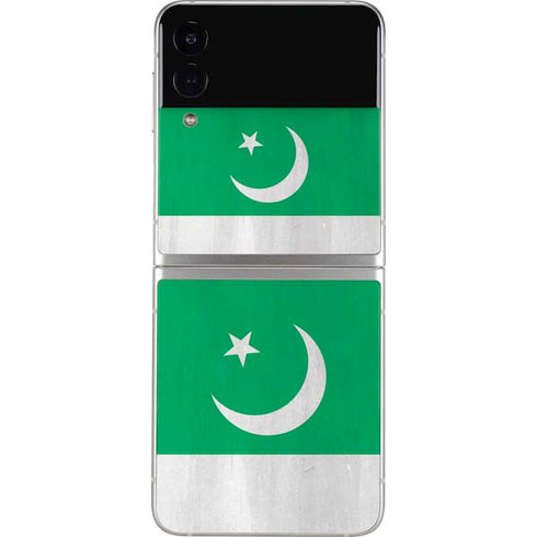 Pakistan Flag Distressed Galaxy Z Flip4 5G Skin